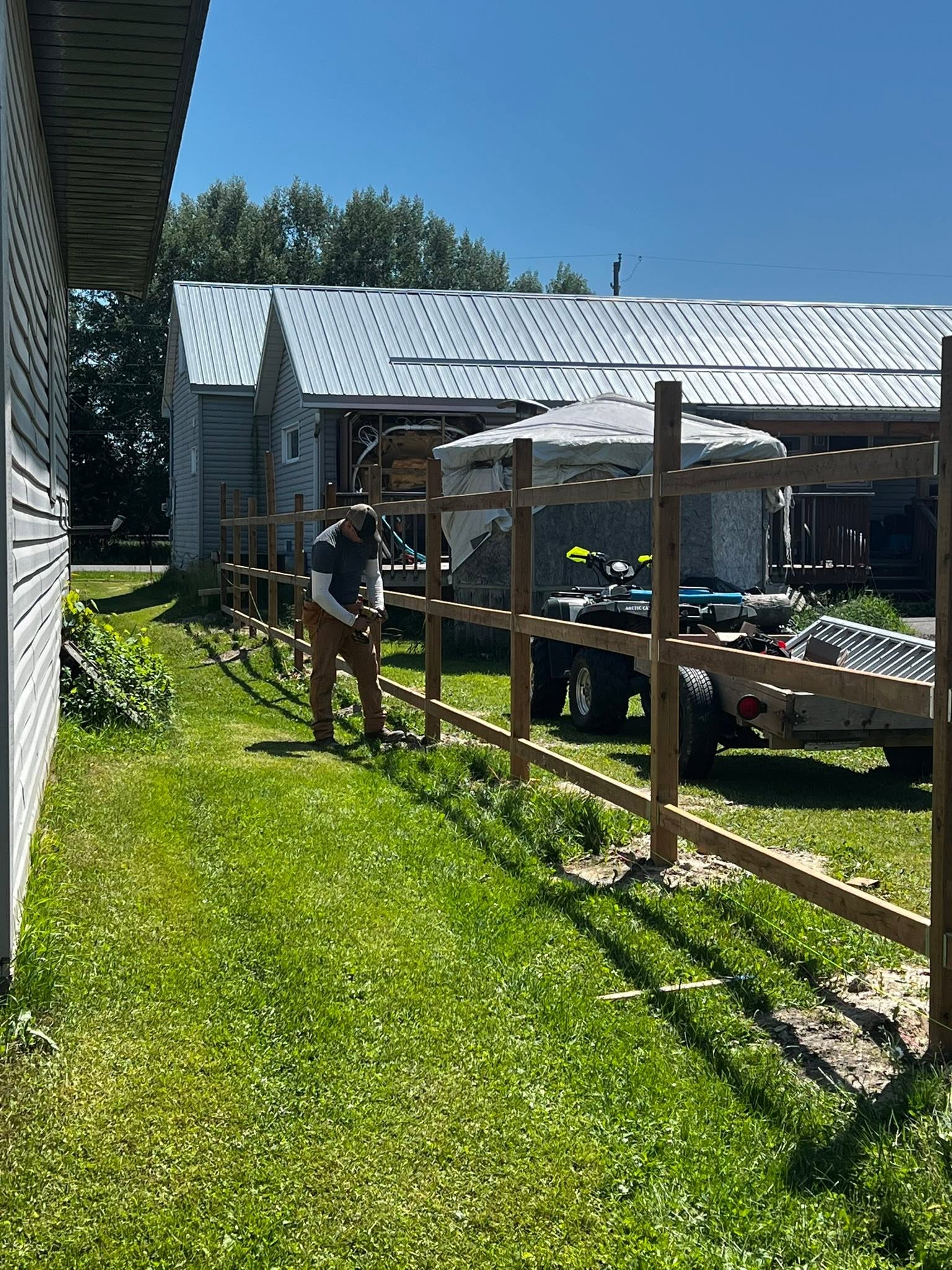 Fence rails