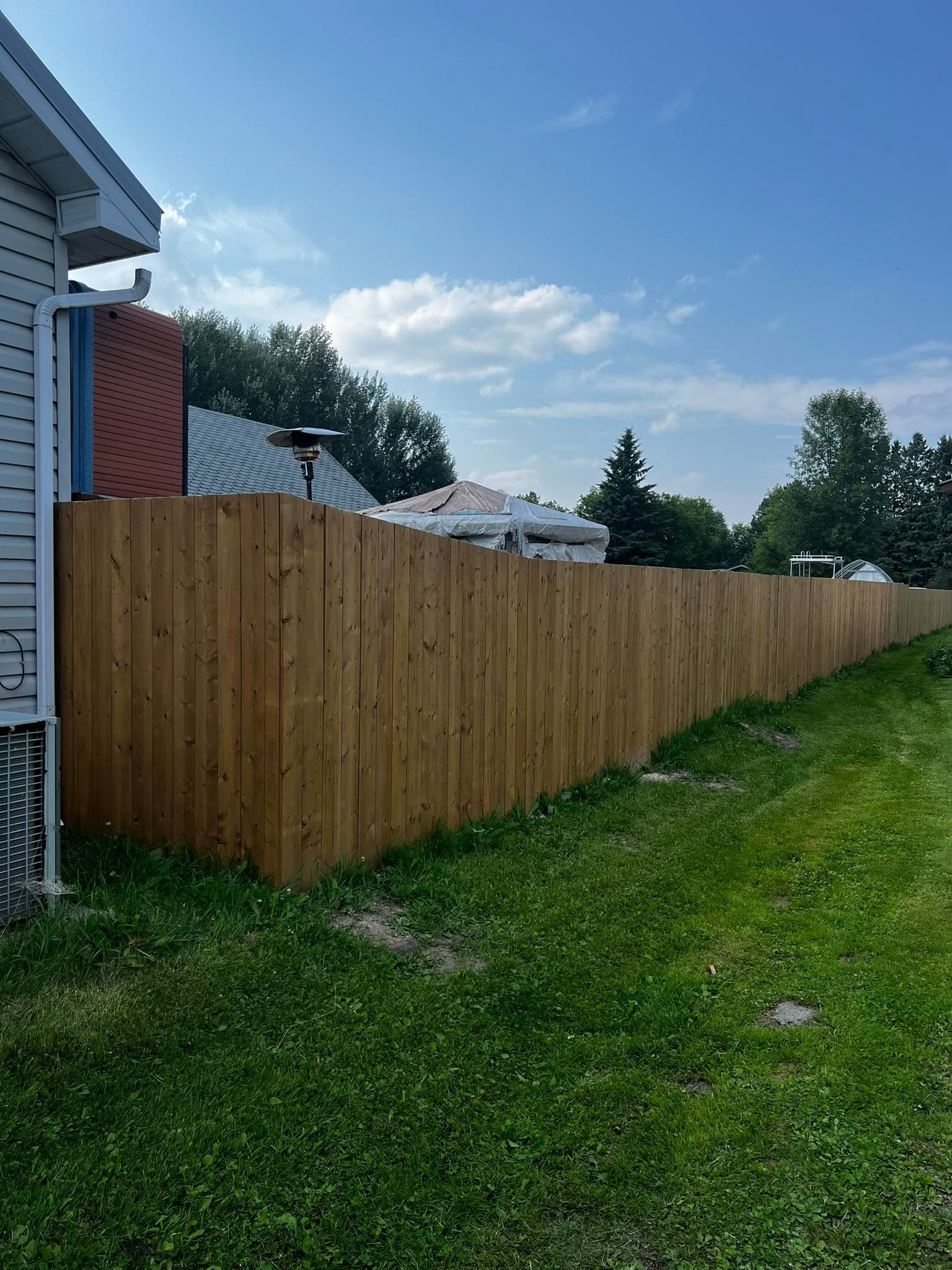 Cedar fence — finished